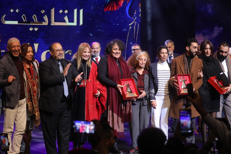 في اختتام أيام قرطاج المسرحية..   التانيتان الذهبي والبرونزي لتونس ونصيب الأسد من الجوائز لوفاء الطبوبي ومسرحية الهاربات